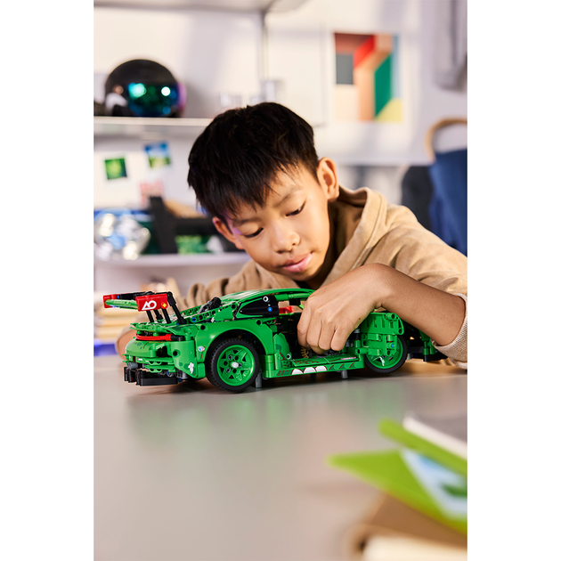 Конструктор LEGO Technic Porsche 911 GT3 R REXY AO Racing 1313 деталей (42224) - зображення 9