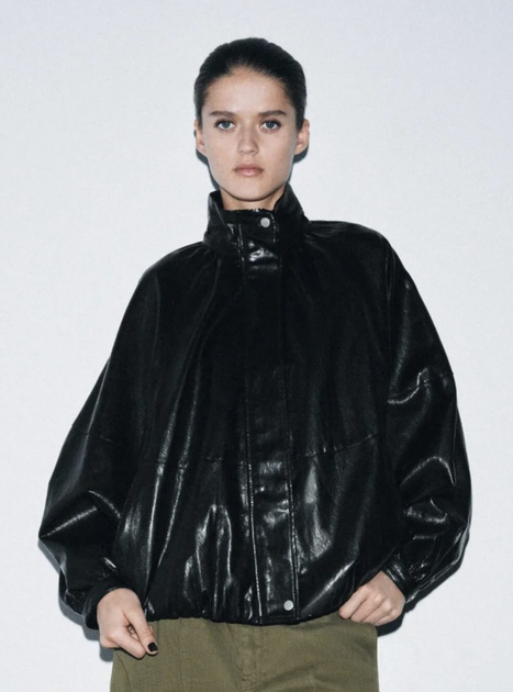 Чорна куртка бомбер оверсайз екокожа розмір M Zara - Фото 6 Чорна куртка бомбер оверсайз екокожа розмір M Zara - изображение 6