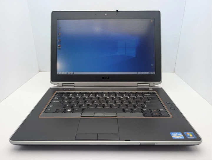 Ноутбук Dell Latitude E6420 / 14" (1600x900) TN / Intel Core i5-2540M (2 (4) ядра по 2.6 - 3.3 GHz) / 8 GB DDR3 / 250 GB HDD / Intel HD Graphics 3000 / WebCam / DVD-ROM б/у - Фото 2 Ноутбук Dell Latitude E6420 / 14" (1600x900) TN / Intel Core i5-2540M (2 (4) ядра по 2.6 - 3.3 GHz) / 8 GB DDR3 / 250 GB HDD / Intel HD Graphics 3000 / WebCam / DVD-ROM б/у - изображение 2
