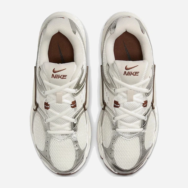 Buty sportowe damskie Nike W V5 Rnr HQ7901-102 40.5 (9US) Beżowe (197862744651) - obraz 5