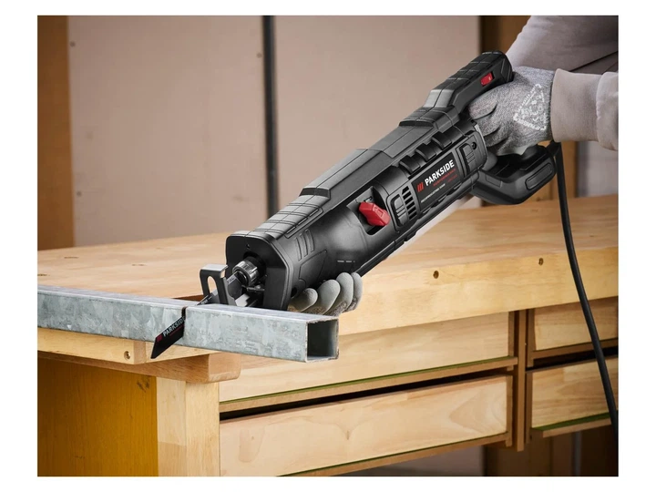 Шабельна пилка PARKSIDE PPFS 1200 A1 - Фото 11 Шабельна пилка PARKSIDE PPFS 1200 A1 - изображение 11