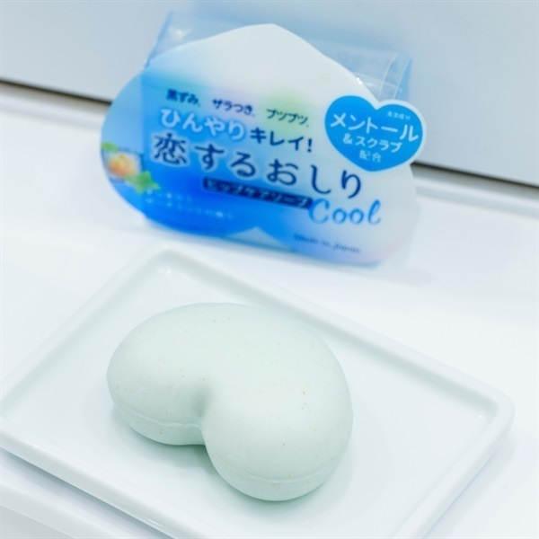 PELICAN Hip Care Scrub Soap Cool охлаждающее мыло-скраб для гладкости кожи ягодиц, 80 г - изображение 2