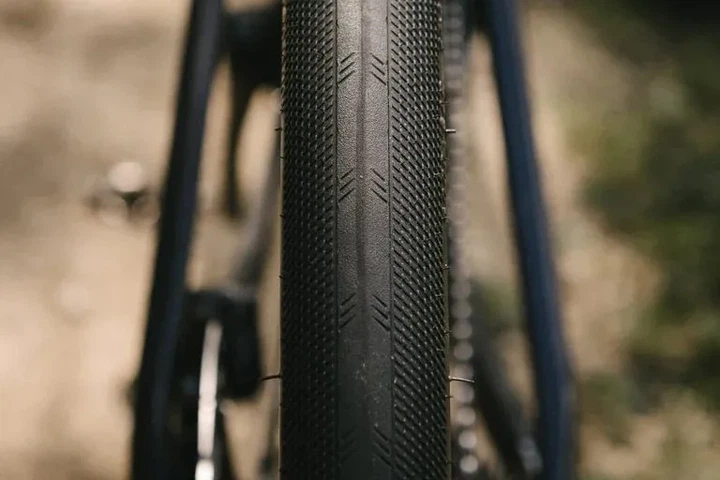 Покрышка GoodYear Connector Slick Race 700x40C прозрачная - Фото 3 Покрышка GoodYear Connector Slick Race 700x40C прозрачная - изображение 3