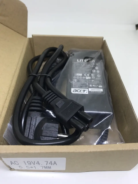 Блок живлення для ноутбука Acer 19 V, 4.74 A, 90 W, 5.5*1.7 мм + кабель - зображення 3