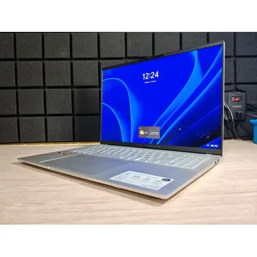 Ноутбук ASUS Vivobook M5606UA 16.0 AMD Ryzen 9 8945HS 5.2 ГГц 32GB 1000GB + Windows 11 Pro + АКБ + ЗП Б/У | 37750 - изображение 3
