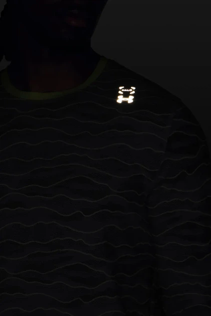 Чоловічий світло-сірий камуфляжний лонгслів UA Halo Jacquard LS Under Armour S 6011055-110 - зображення 4