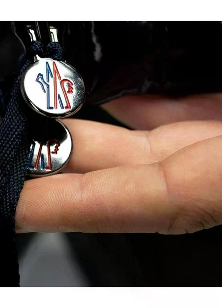 Чоловіча куртка Moncler Maya матова пуховик чорний L 4460 - Фото 3 Чоловіча куртка Moncler Maya матова пуховик чорний L 4460 - зображення 3