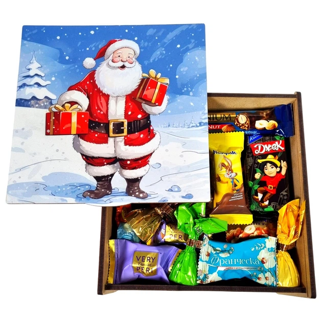 Подарок новогодний №38/12 "Санта с подарками", 1025 г (20х20х9 см, в деревянной коробке), Уникальная конфета, (2026_38_12) - Фото 2 Подарок новогодний №38/12 "Санта с подарками", 1025 г (20х20х9 см, в деревянной коробке), Уникальная конфета, (2026_38_12) - изображение 2