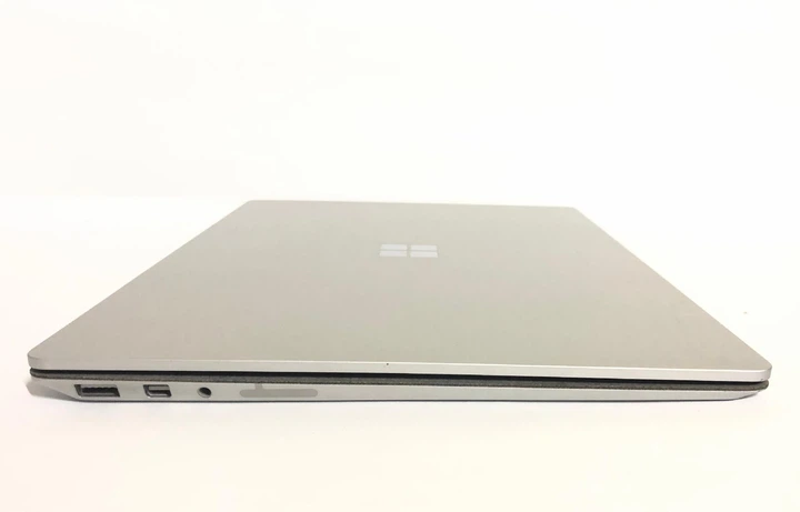 Ноутбук Microsoft Surface Laptop 1 1769 - 13.5" (2256x1504) IPS тачскрин / i5-7300U / 8gb / 256gb ssd / Windows 10 Pro, Б/у - Фото 9 Ноутбук Microsoft Surface Laptop 1 1769 - 13.5" (2256x1504) IPS тачскрин / i5-7300U / 8gb / 256gb ssd / Windows 10 Pro, Б/у - изображение 9
