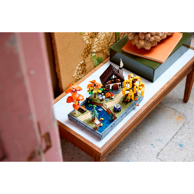 Конструктор LEGO Icons Осінній котеджний сад 1102 деталі (11372) - зображення 10