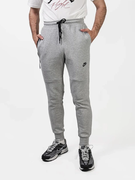 Спортивный костюм мужской Nike M Nk Tch Flc Jggr Og 10Yr + M Nk Tch Flc Wr Og 10Yr Top FD0739-063&FD0737-063 XL Светло-серый (2327665617631) - изображение 4