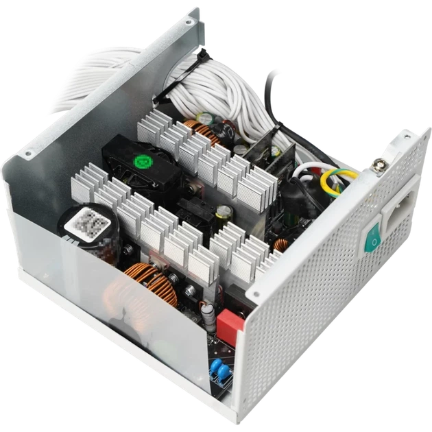 Блок питания Deepcool PL650D-FC White (6933412721246) - Фото 3 Блок питания Deepcool PL650D-FC White (6933412721246) - изображение 3