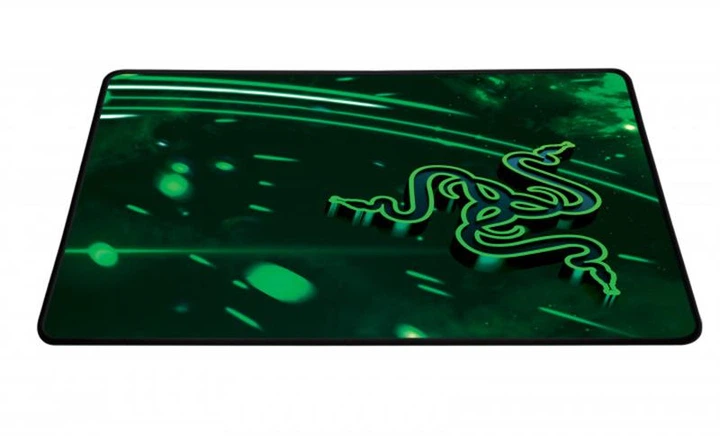 Ігрова поверхня Razer Goliathus Cosmic Medium Speed (RZ02-01910200-R3M1) - зображення 3