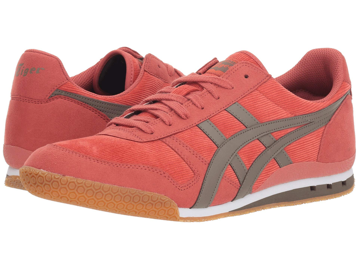 asics nova blasts