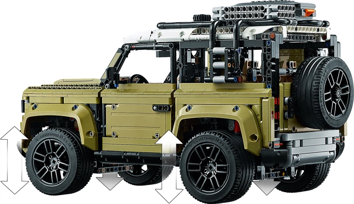 Zestaw klocków LEGO TECHNIC Land Rover Defender 2573 elementy (42110) - obraz 11