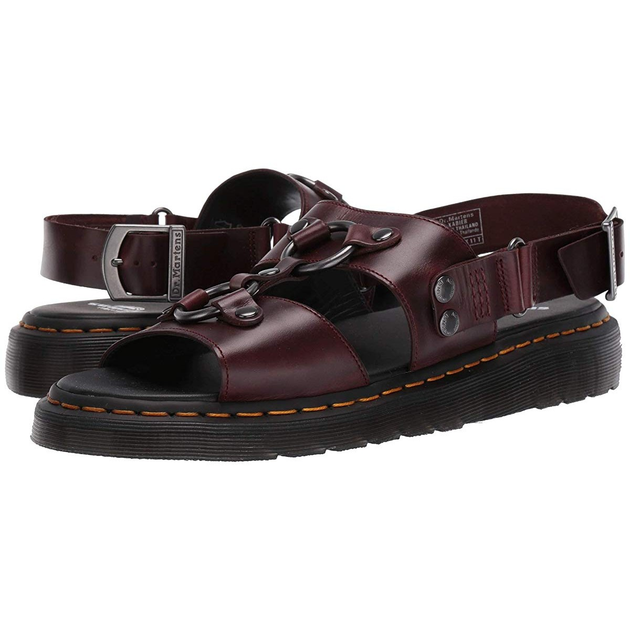 Xabier store dr martens