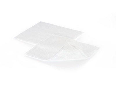 Стерильные салфетки из нетканого материала Medicomp 10 х 10 см 2х100шт
