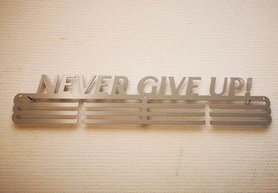 Медальница "E-Trophy" Never give up Стальная (серый)