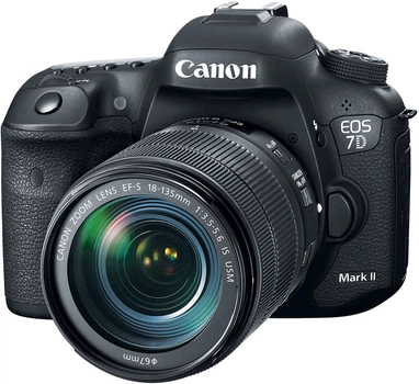 Canon EOS 7D Mark II kit (EF-S 18-135mm) IS USM