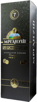 Армянский Бренди Мргануш 7 лет выдержки 0.5 л 40% в подарочной упаковке (4850008010336)