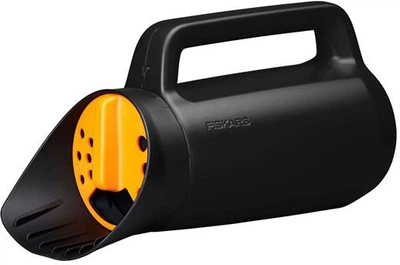 Ручний розкидач Fiskars Solid (1057076)