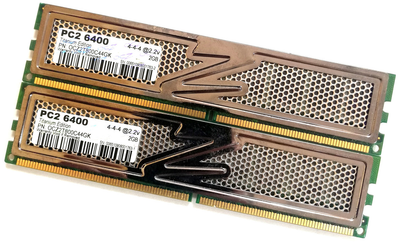 Пара оперативной памяти OCZ Titanium DDR2 4Gb (2Gb+2Gb) 800MHz PC2 6400U CL4 (OCZ2T800C44GK) Б/У