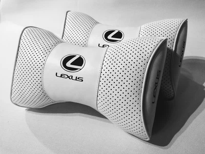 Подушка на підголовник в авто Lexus 2шт 00604