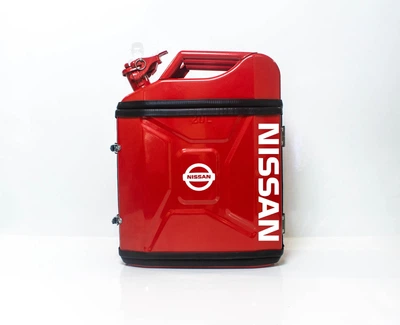 Подарок для мужчин Канистра-бар 20 л с маркой авто Nissan Красная + 2 стакана в подарок Shop Monkeys (KA-Nissan-5116)