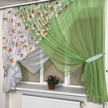 Фіранка на кухню №362 салатова з ромашкою