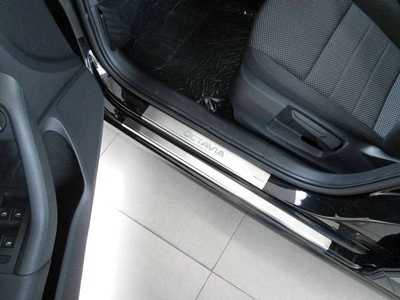 Накладки на пороги Alufrost для Skoda Octavia A7 2013-2019