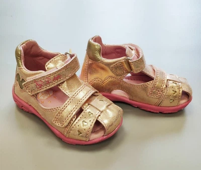 Босоножки для девочки D.D.Step Metallic Pink Сердечки AC290-497 24р. 15см Розовый серебристый
