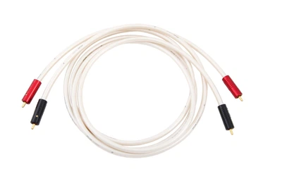 Межблочный аудиокабель 2RCA-2RCA Atlas Cables Element Acromatic 1m