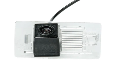 Штатна камера заднього огляду Fighter CS-HCCD+FM-12 (VW/Skoda/Seat) (10198694)