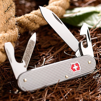 Ніж складний, мультитул Victorinox Cadet Alox (84мм, 9 функцій), срібний 0.2601.26