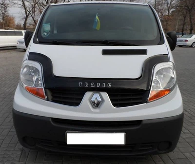 Дефлектор капота Renault Trafic 2001-2014 с логотипом Vip Tuning