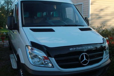 Дефлектор капота Mercedes-Benz Sprinter W906 2006-2013 з логотипом Vip Tuning