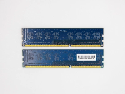 Оперативная память Hynix DIMM 4Gb (2*2Gb) DDR3 1600MHz PC3-12800 CL11 (HMT325U6CFR8C-PB N0 AA) Б/У