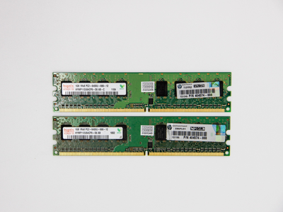 Оперативная память Hynix 2Gb (2*1Gb) DDR2 800MHz PC2-6400 CL6 (HYMP112U64CP8-S6) Refurbished