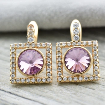 Серьги Xuping с кристаллами Swarovski 83128 размер 15х10 мм цвет светло-розовый вес 2.7 г позолота 18к