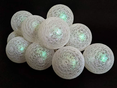 Гірлянда Тайські Кульки Перли Cotton Balls 10led, діам 6см, довжина 180см на батарейках АА