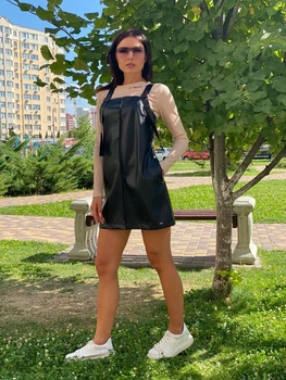 Жіночий сарафан з еко шкіри Poliit 8769 чорний 36