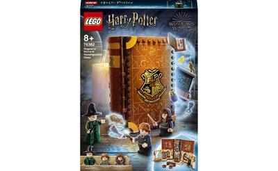Конструктор LEGO У Гоґвортсі: урок трансфігурації 241 деталей (76382)