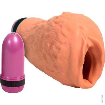 Большой мастурбатор телесного цвета в форме вагины (02162000000000000)