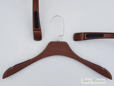 Плечики Mainetti Group серия Perfetto Wood 39 см пластмассовые под дерево коричневого цвета