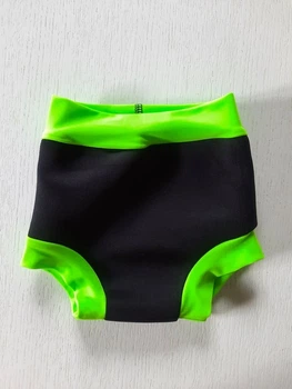 Плавки - подгузники для купания BabyKo чорні з салатовим неопренові р.M