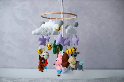 Детский мобиль на кроватку для младенцев WooolyWool «Винни»