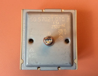 Перемикач потужності для склокерамічних поверхонь 50.57021.010 13А 230V EGO Німеччина