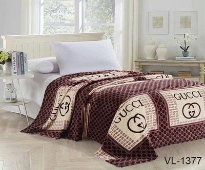 Плед-покрывало TAG Велсофт (микрофибра) 160х220 см GUCCI Гучи коричневый с бежевым VL1377