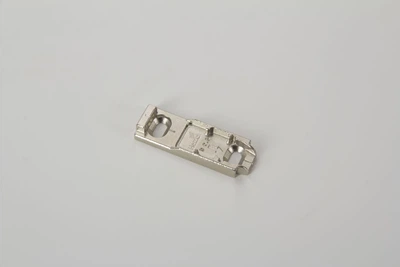 Линейная монтажная планка Hettich 8099 для Sensys под прикручивание h=0.5 мм никель (9088244)