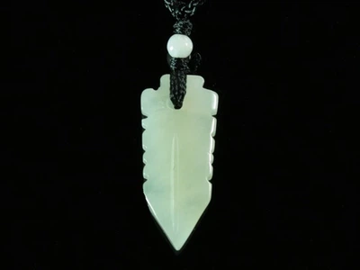 Амулет кулон Нефритовый Меч Semantic Jewelry 3.2 x 1.5 x 0.3 см